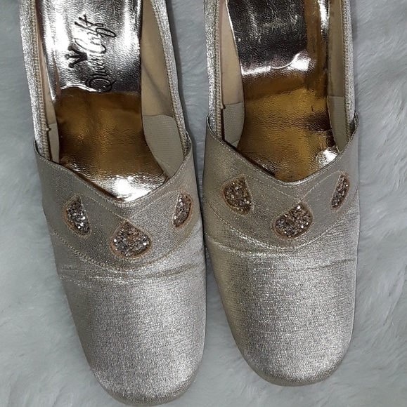 Queen Craft Shoes - Vintage Shoes